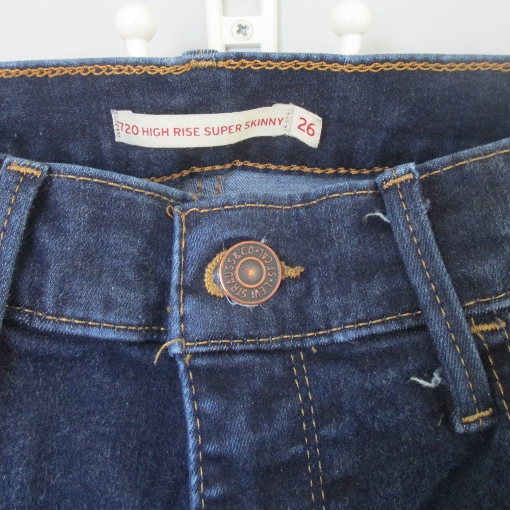 Levis!